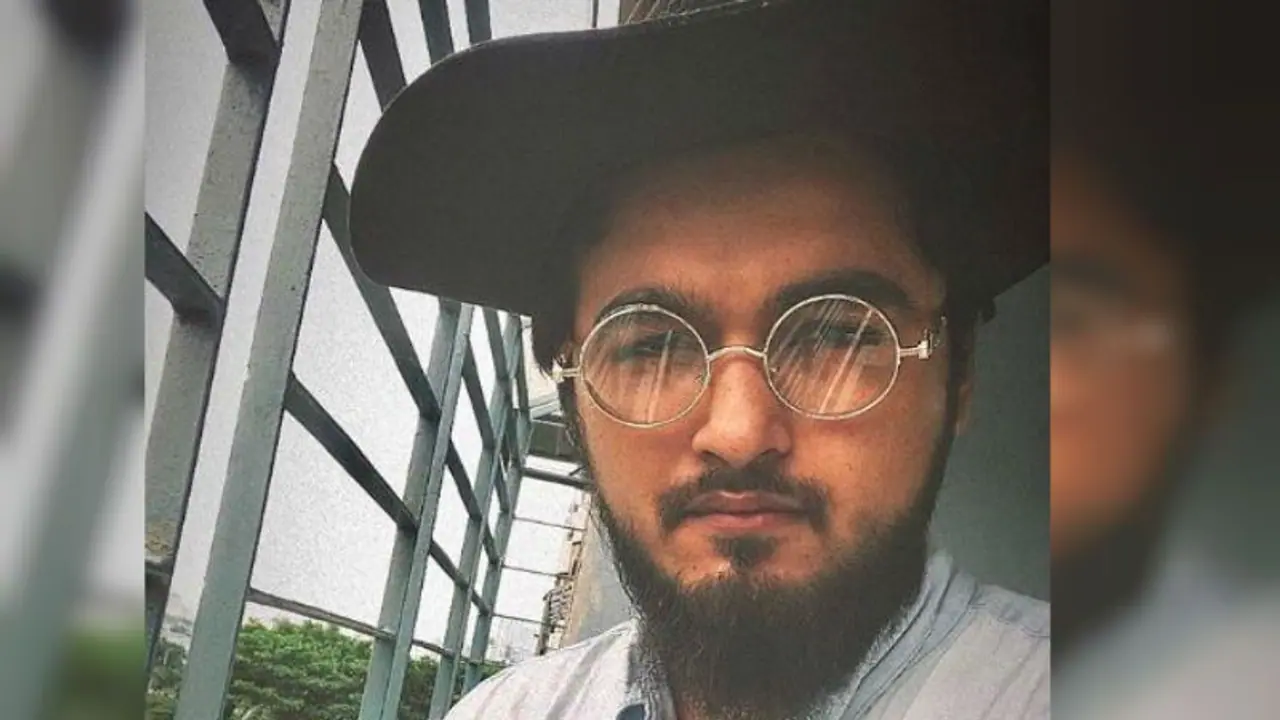 পরকীয়া থেকে গাঁজা চরসের নেশা, ফের বিতর্কে জড়ালেন বাংলাদেশের 'রকস্টার 'নোবেল, ঘটনাস্থলে পুলিশ পরকীয়া থেকে গাঁজা চরসের নেশা, ফের বিতর্কে জড়ালেন বাংলাদেশের 'রকস্টার 'নোবেল, ঘটনাস্থলে পুলিশ