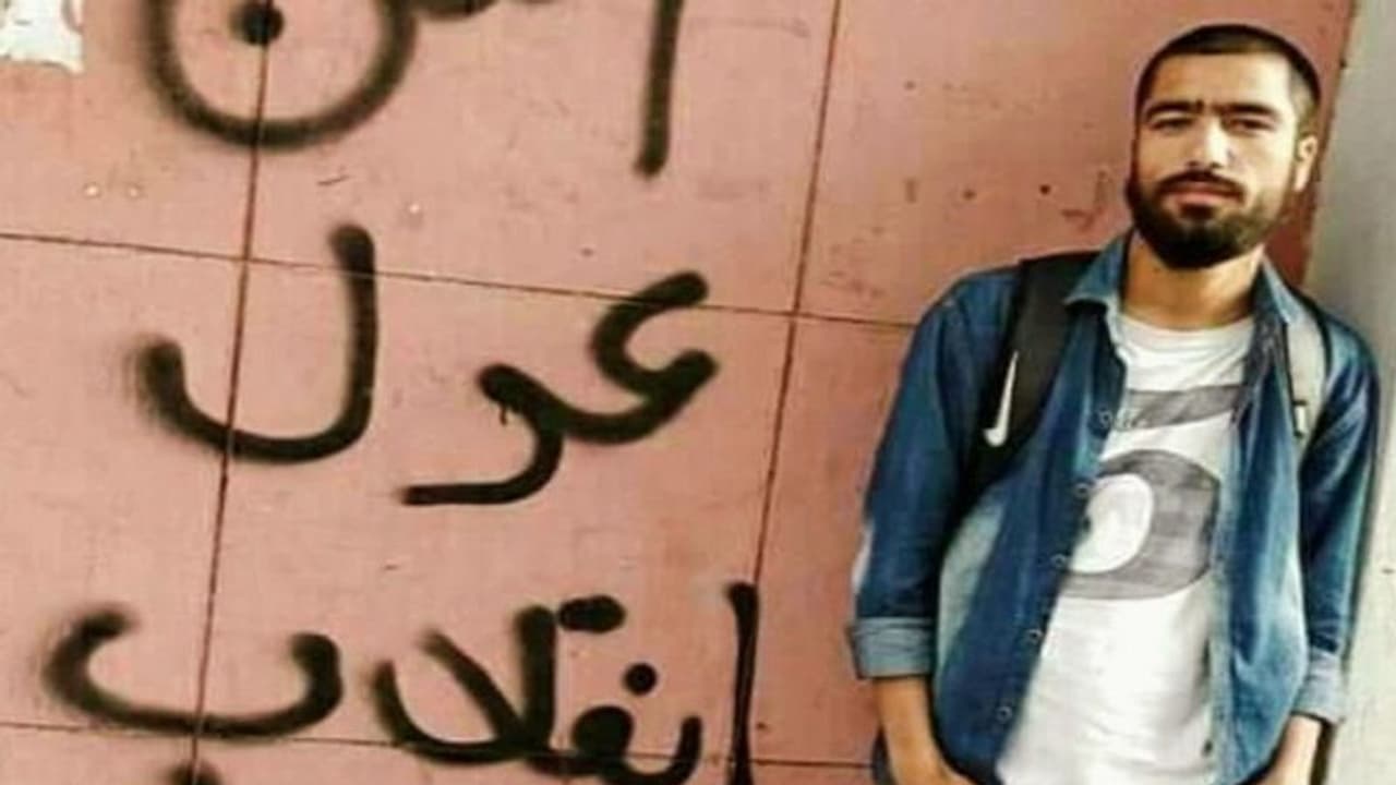 विवादों के घेरे में फिर आया AMU, दो छात्रों ने जाहिर किया पाकिस्तान प्रेम, FIR दर्ज विवादों के घेरे में फिर आया AMU, दो छात्रों ने जाहिर किया पाकिस्तान प्रेम, FIR दर्ज