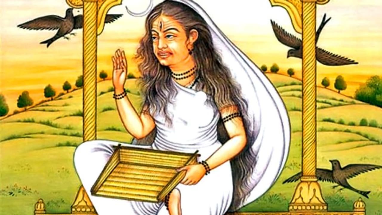 30 मई को इस विधि से करें मां धूमावती की पूजा, सुहागिन महिलाएं दूर से ही करें दर्शन 30 मई को इस विधि से करें मां धूमावती की पूजा, सुहागिन महिलाएं दूर से ही करें दर्शन