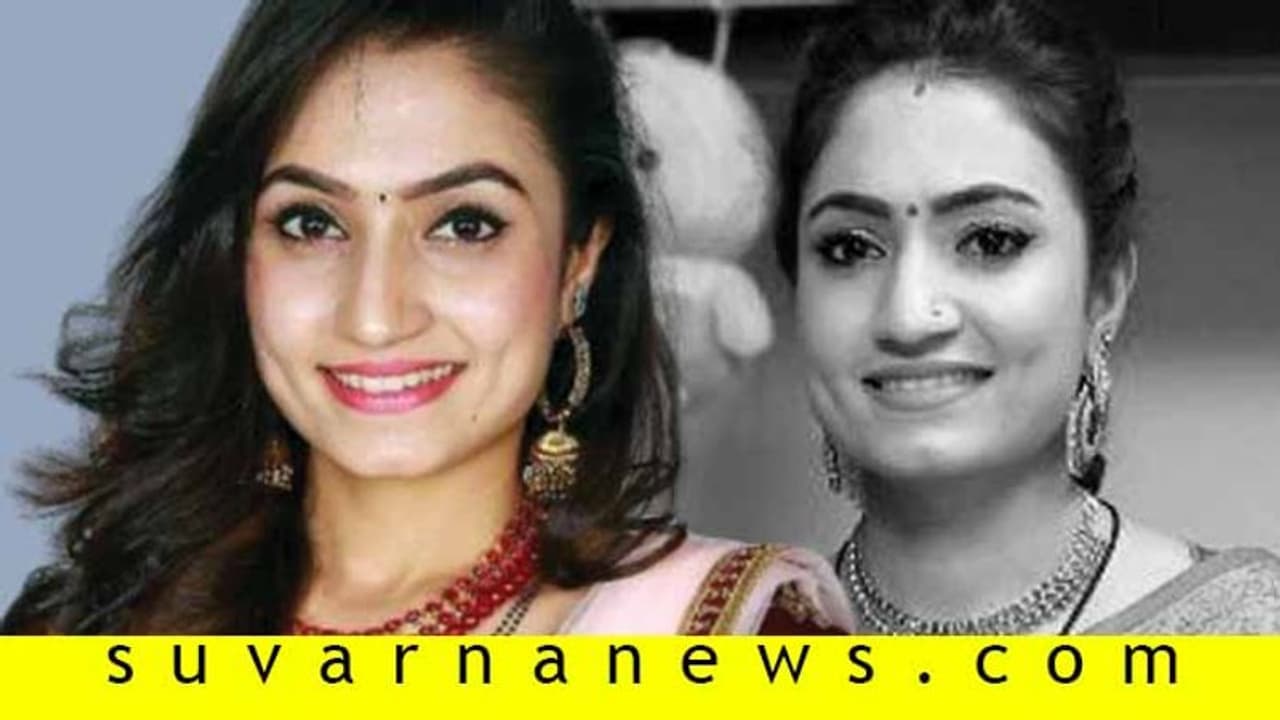 ಮತ್ತೆ ಮದುಮಗಳಾದ ಅಗ್ನಿಸಾಕ್ಷಿ ವೈಷ್ಣವಿ; ಹುಡುಗ ಯಾರು? ಮತ್ತೆ ಮದುಮಗಳಾದ ಅಗ್ನಿಸಾಕ್ಷಿ ವೈಷ್ಣವಿ; ಹುಡುಗ ಯಾರು?