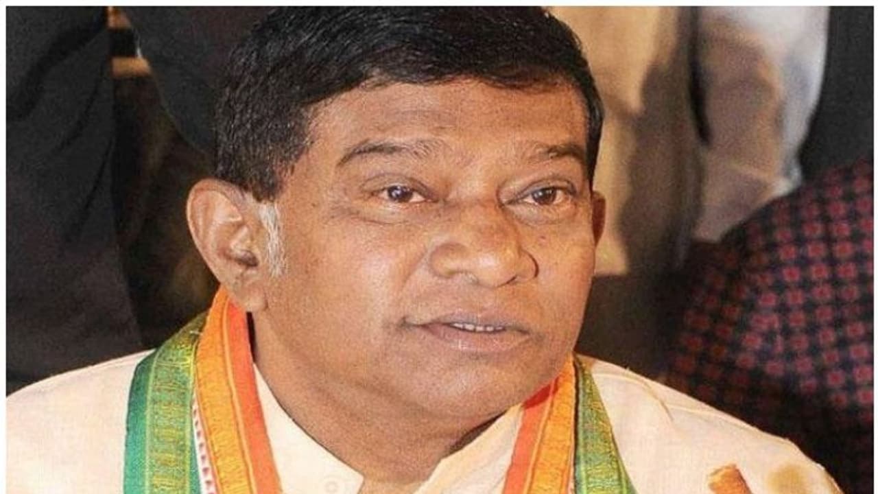 ഛത്തീസ്ഗഡ് മുൻ മുഖ്യമന്ത്രി അജിത് ജോഗി അന്തരിച്ചു ഛത്തീസ്ഗഡ് മുൻ മുഖ്യമന്ത്രി അജിത് ജോഗി അന്തരിച്ചു