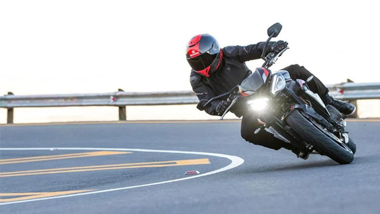 ഇന്ത്യന് യുവതയ്ക്ക് കിടിലനൊരു ബൈക്കുമായി ബ്രിട്ടീഷ് ബൈക്ക് നിര്മ്മാതാക്കള് ഇന്ത്യന് യുവതയ്ക്ക് കിടിലനൊരു ബൈക്കുമായി ബ്രിട്ടീഷ് ബൈക്ക് നിര്മ്മാതാക്കള്