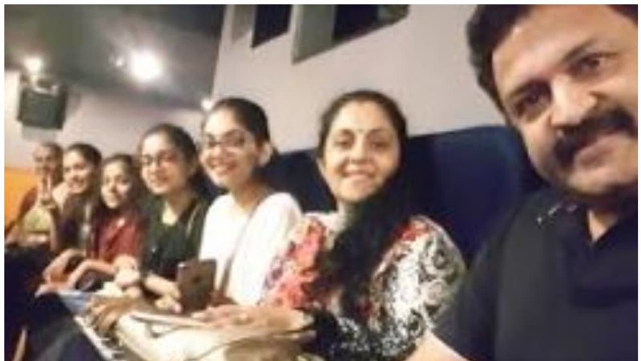 ഇനിയെന്നാണ് ഇങ്ങനെ ഒരു സിനിമ കാണുക? ഇനിയെന്നാണ് ഇങ്ങനെ ഒരു സിനിമ കാണുക?