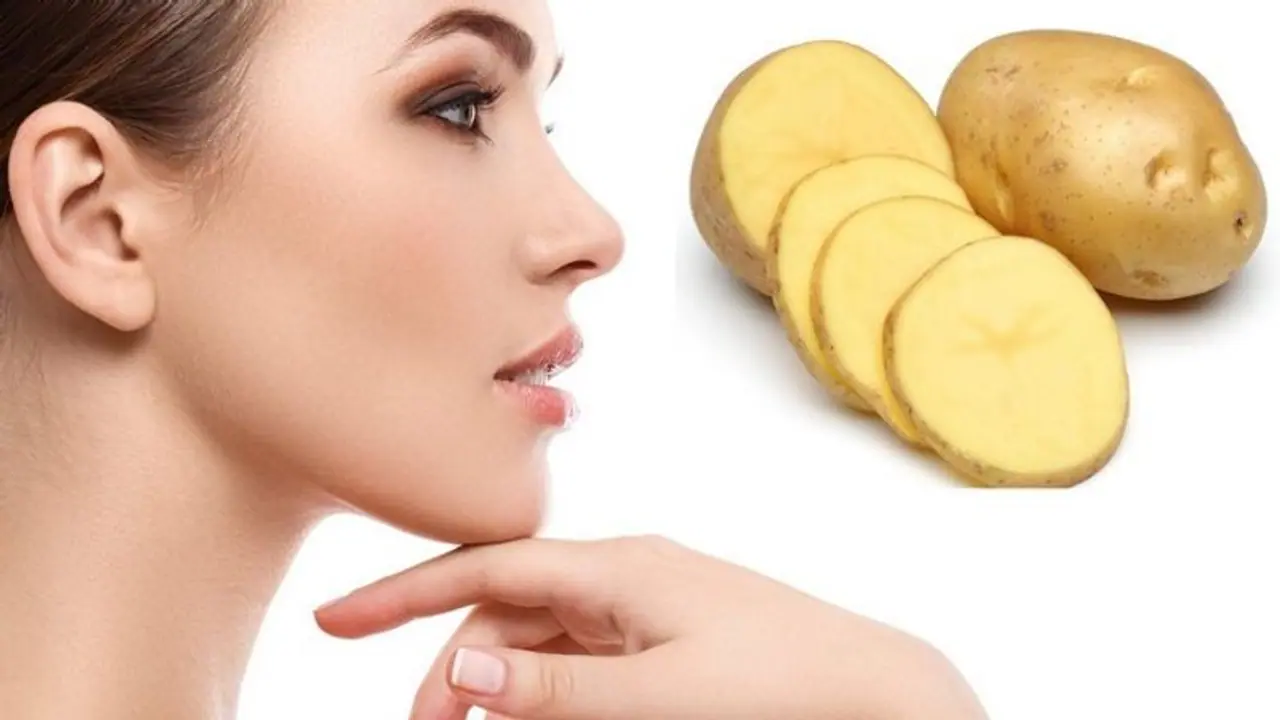 സൗന്ദര്യം സംരക്ഷിക്കാൻ ഉരുളക്കിഴങ്ങ് മതി; ഈ രീതിയിൽ ഉപയോഗിക്കാം സൗന്ദര്യം സംരക്ഷിക്കാൻ ഉരുളക്കിഴങ്ങ് മതി; ഈ രീതിയിൽ ഉപയോഗിക്കാം