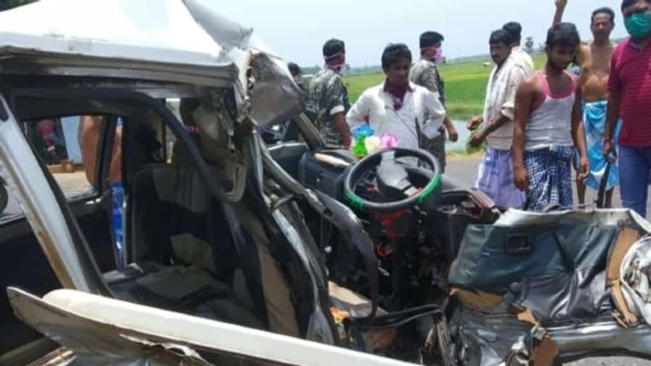 চেন্নাই থেকে ফেরার পথে দুর্ঘটনা,পথেই মৃত্যু পরিযায়ী শ্রমিকের চেন্নাই থেকে ফেরার পথে দুর্ঘটনা,পথেই মৃত্যু পরিযায়ী শ্রমিকের