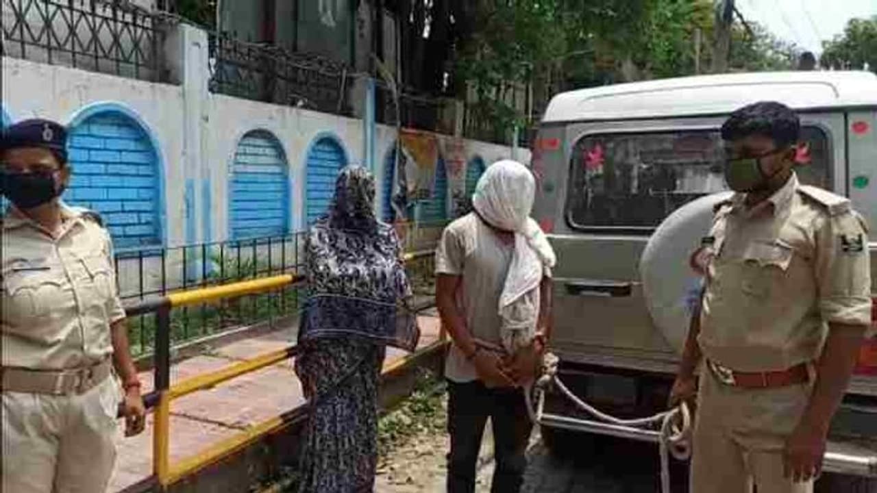 आशिक संग संबंध बना रही थी महिला, बेटे के सामने खुला भेद तो जिगर के टुकड़े की ही ले ली जान आशिक संग संबंध बना रही थी महिला, बेटे के सामने खुला भेद तो जिगर के टुकड़े की ही ले ली जान