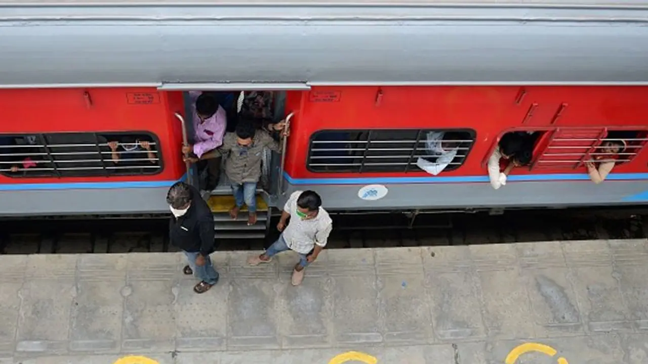Coronavirus: Railways spending Rs 2 lakh on each isolation coach Coronavirus: Railways spending Rs 2 lakh on each isolation coach