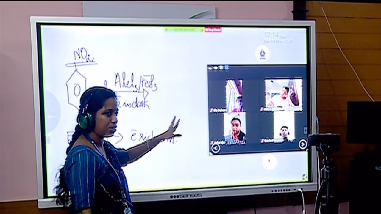 ഓൺലൈൻ ട്രയൽ രണ്ടാഴ്ചയാക്കി സർക്കാർ; അതിനകം പരിമിതികൾ പരിഹരിക്കാമെന്ന് പ്രതീക്ഷ