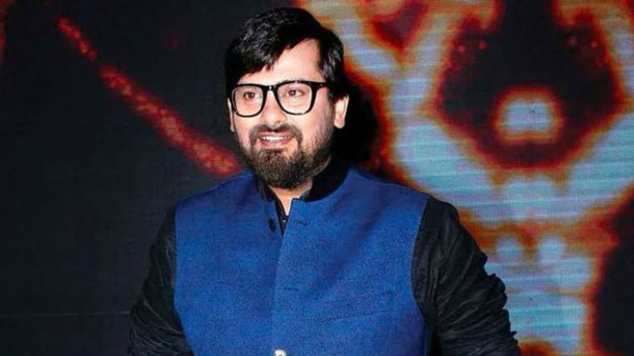 মাত্র ৪২ এই কোভিড ১৯ কাড়ল প্রাণ, চলে গেলেন বিখ্যাত সুরকার ও গায়ক ওয়াজিদ খান মাত্র ৪২ এই কোভিড ১৯ কাড়ল প্রাণ, চলে গেলেন বিখ্যাত সুরকার ও গায়ক ওয়াজিদ খান