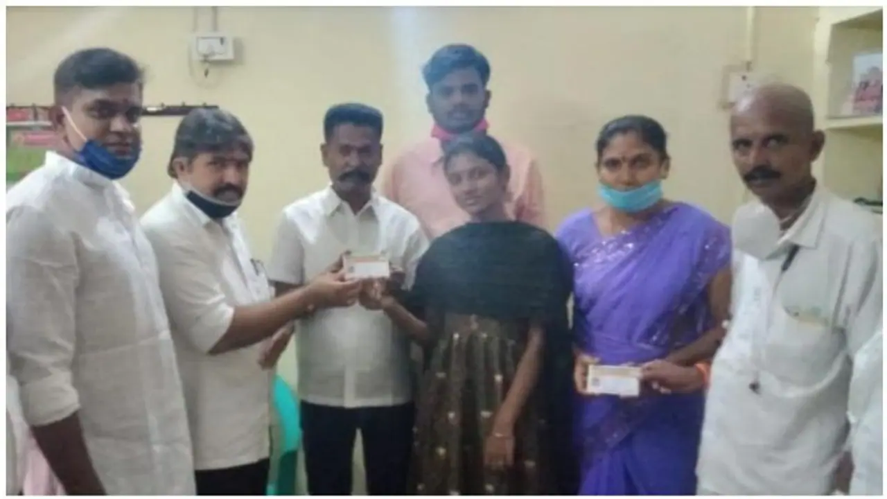 Tamil Nadu salon owner’s coronavirus lockdown charity wins PM Modi’s praise
