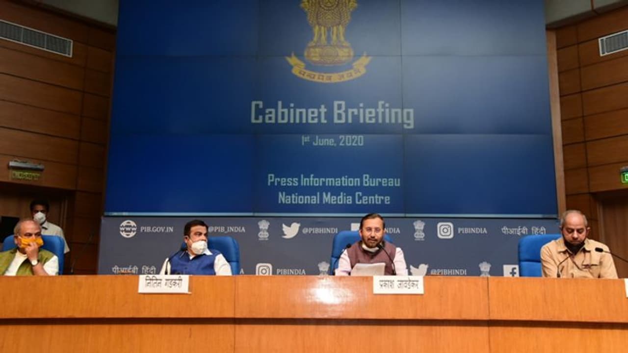 किसानों को तोहफा, धान कपास समेत खरीफ की 14 फसलों का MSP बढ़ा, लागत का 50 83% अधिक मिलेगा किसानों को तोहफा, धान कपास समेत खरीफ की 14 फसलों का MSP बढ़ा, लागत का 50 83% अधिक मिलेगा