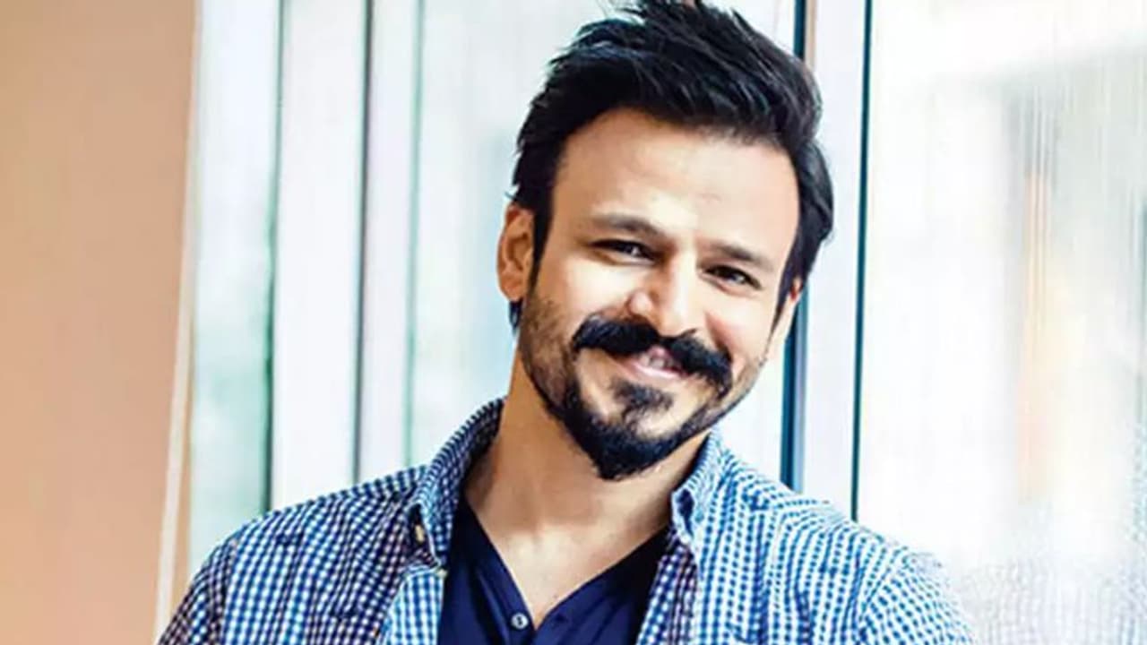 Vivek Oberoi On Industry: কাউকে পাশে পাইনি, প্রযোজনায় নেমে বলিউডের পর্দা ফাঁস করলেন বিবেক Vivek Oberoi On Industry: কাউকে পাশে পাইনি, প্রযোজনায় নেমে বলিউডের পর্দা ফাঁস করলেন বিবেক