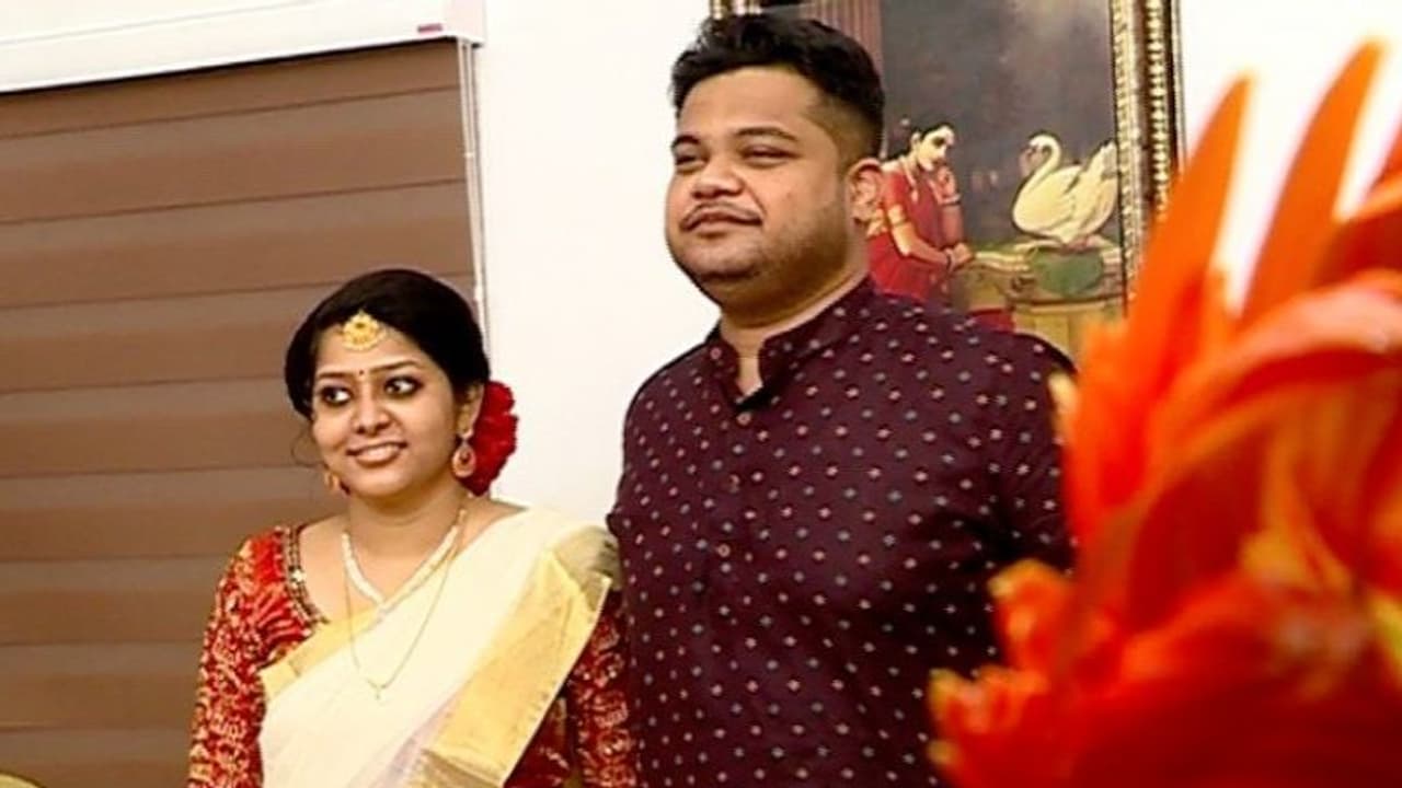 കൊവിഡ് കാലത്ത് ആഘോഷങ്ങളൊഴിവാക്കി മന്ത്രിയുടെ മകന്റെ വിവാഹം; വീഡിയോ കാണാം...