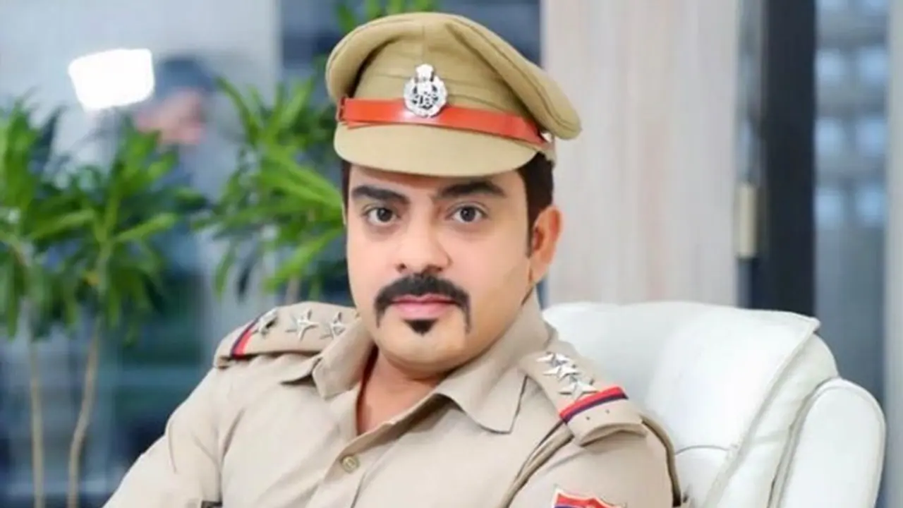 Vikram Wadhwa soon to be seen in 2 music videos directed by Dinesh Sudarshan Soi