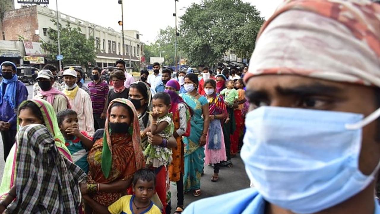 এবার ইতালিকে সরিয়ে বিশ্বে করোনা সংক্রমণে ৬ নম্বরে ভারত, দৈনিক আক্রান্তের সংখ্যায় ফের নয়া রেকর্ড এবার ইতালিকে সরিয়ে বিশ্বে করোনা সংক্রমণে ৬ নম্বরে ভারত, দৈনিক আক্রান্তের সংখ্যায় ফের নয়া রেকর্ড