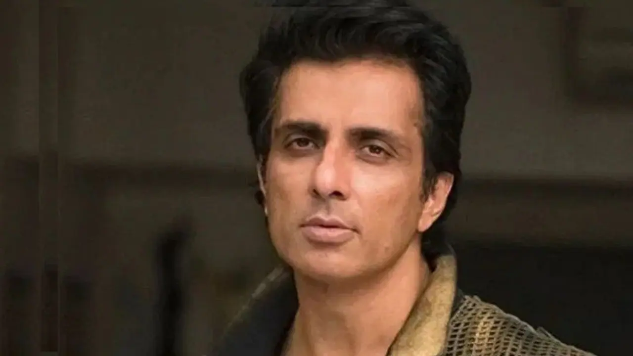 ২৮০০০ মানুষের প্রাণ বাঁচালেন সোনু, নিসর্গকে রুখতে সুরক্ষিত বাসস্থান দিলেন তাদের