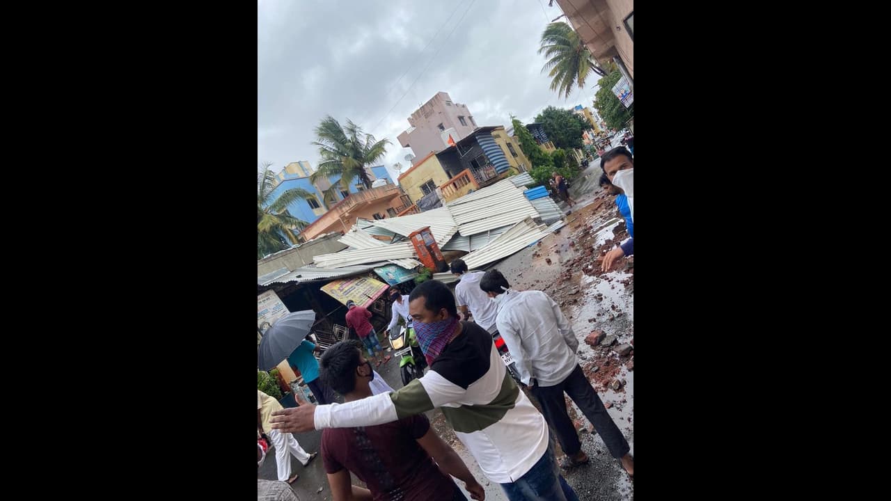 Cyclone Nisarga: Death toll rises to 3 in Pune as 35 year old man dies in hospital Cyclone Nisarga: Death toll rises to 3 in Pune as 35 year old man dies in hospital