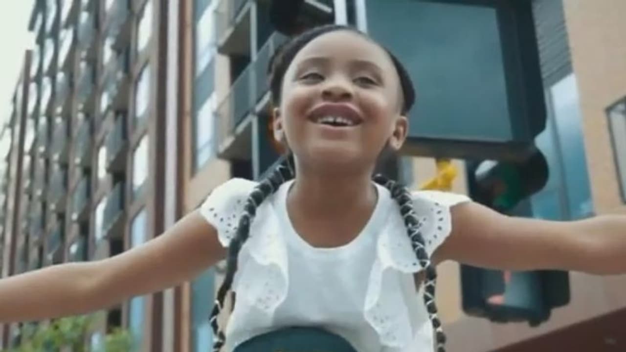 'ഡാഡി ലോകം മാറ്റിമറിച്ചു, പക്ഷേ എന്നോടൊപ്പം കളിക്കാനിനി വരില്ലല്ലോ'; ഫ്‌ളോയ്ഡിന്റെ മകള്‍...