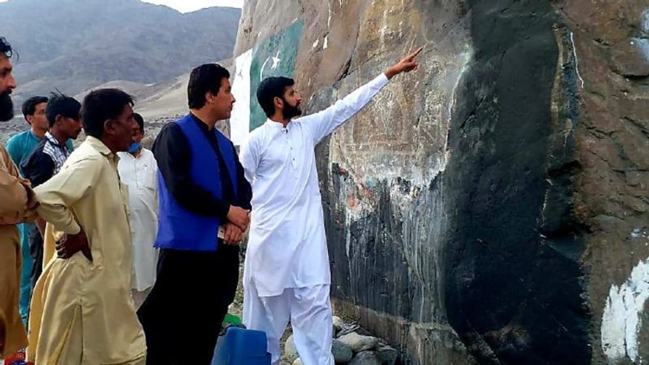 বামিয়ানের ১৯ বছর পর ফের আঘাত বৌদ্ধশিল্পে, ইমরানের নয়া পাকিস্তান কি ধরছে তালিবানি পথ বামিয়ানের ১৯ বছর পর ফের আঘাত বৌদ্ধশিল্পে, ইমরানের নয়া পাকিস্তান কি ধরছে তালিবানি পথ