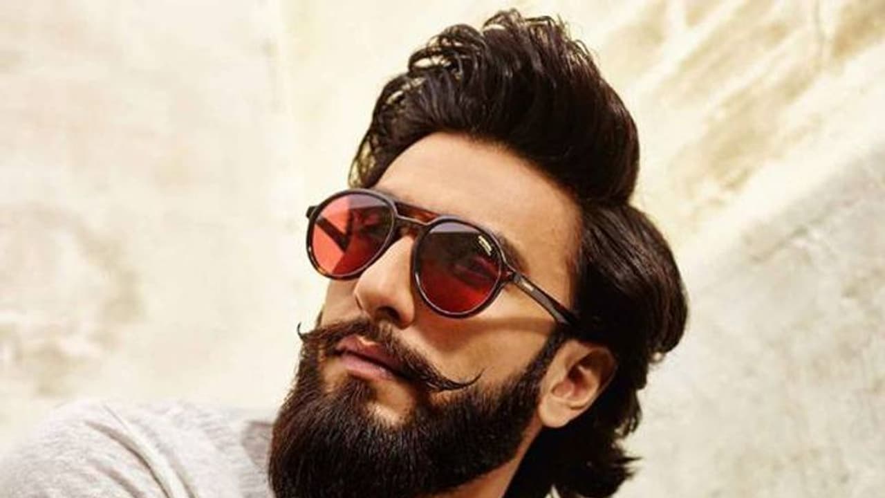 Deepika Padukone's husband Ranveer Singh gets naughty during lockdown; watch this
