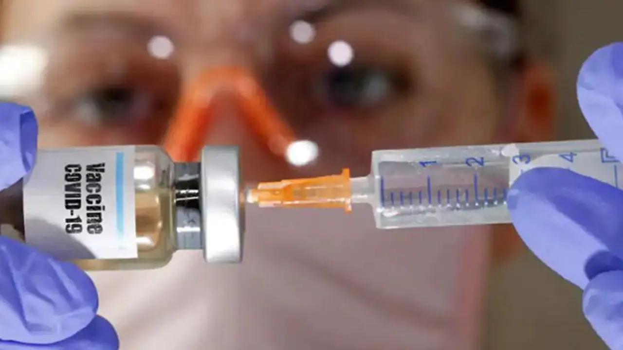 মাত্র ২ ৩ মাসেই উধাও অ্যান্টিবটি, বারবার করোনা আক্রান্তের আশঙ্কা উড়িয়ে দিচ্ছেন না বিশেষজ্ঞরা মাত্র ২ ৩ মাসেই উধাও অ্যান্টিবটি, বারবার করোনা আক্রান্তের আশঙ্কা উড়িয়ে দিচ্ছেন না বিশেষজ্ঞরা