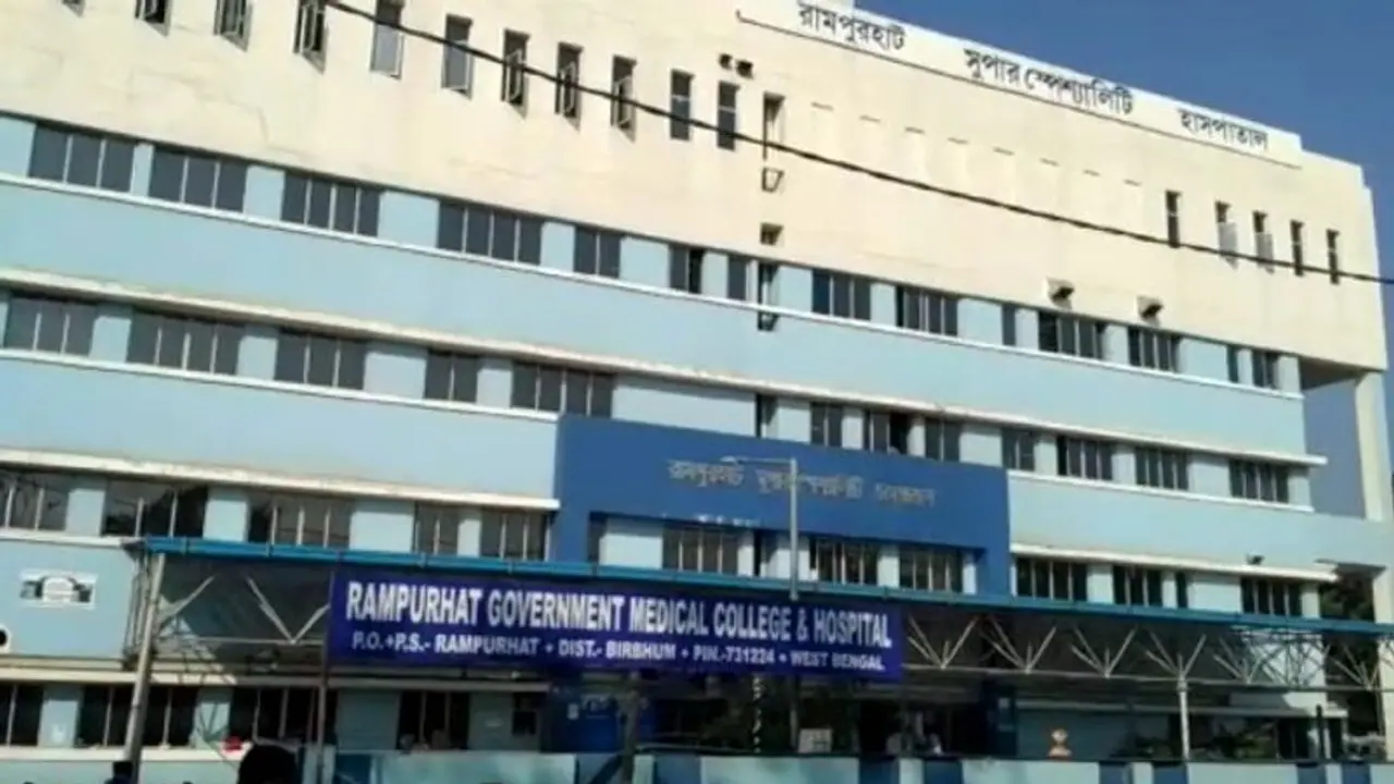 সরকারি হাসপাতালের বদলে নার্সিংহোমে, দালালচক্রের নেপথ্যে অ্যাম্বুল্যান্স চালকরা সরকারি হাসপাতালের বদলে নার্সিংহোমে, দালালচক্রের নেপথ্যে অ্যাম্বুল্যান্স চালকরা