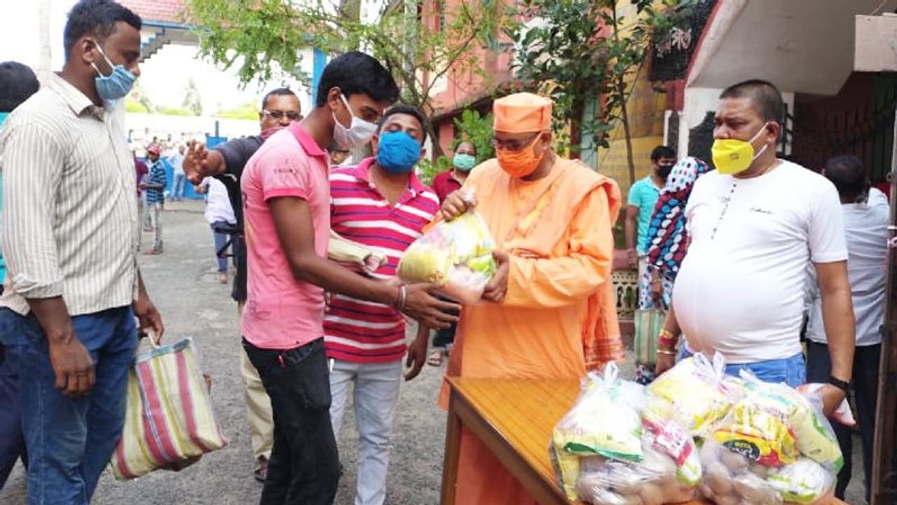 করোনা সঙ্গে জুড়েছে আমফান, বদলে গেল বিশ্ব পরিবেশ দিবসের রঙ করোনা সঙ্গে জুড়েছে আমফান, বদলে গেল বিশ্ব পরিবেশ দিবসের রঙ