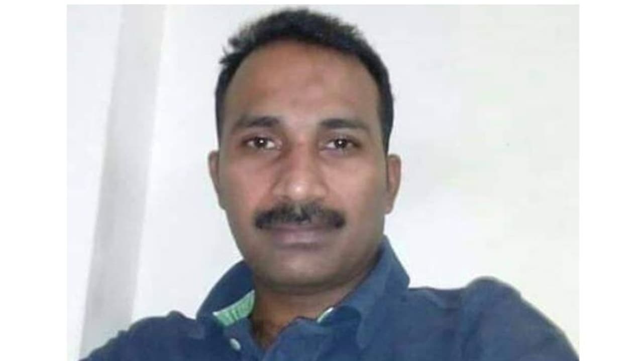 ചികിത്സയ്ക്കായി ആദ്യ വിമാനത്തില് നാട്ടിലേക്ക് പോയ പ്രവാസി മലയാളി മരിച്ചു ചികിത്സയ്ക്കായി ആദ്യ വിമാനത്തില് നാട്ടിലേക്ക് പോയ പ്രവാസി മലയാളി മരിച്ചു