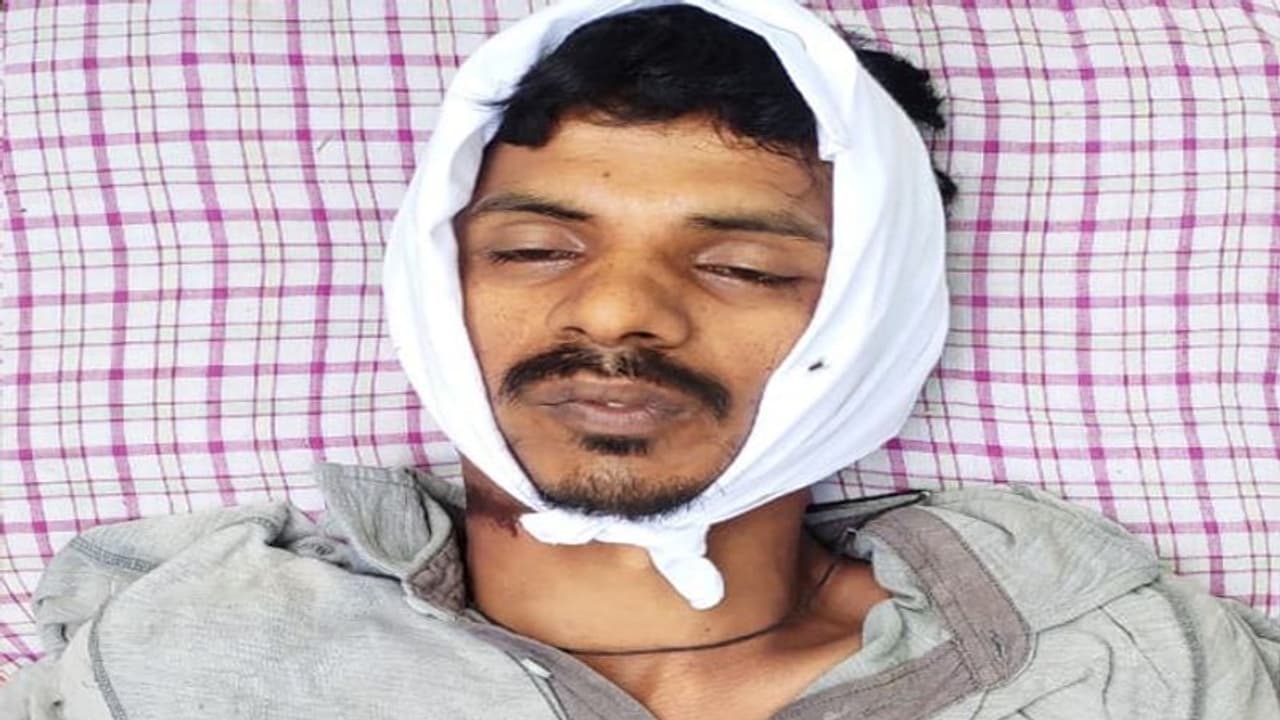 భార్యలు పుట్టింటికి... మనస్థాపంతో భర్తల ఆత్మహత్య భార్యలు పుట్టింటికి... మనస్థాపంతో భర్తల ఆత్మహత్య