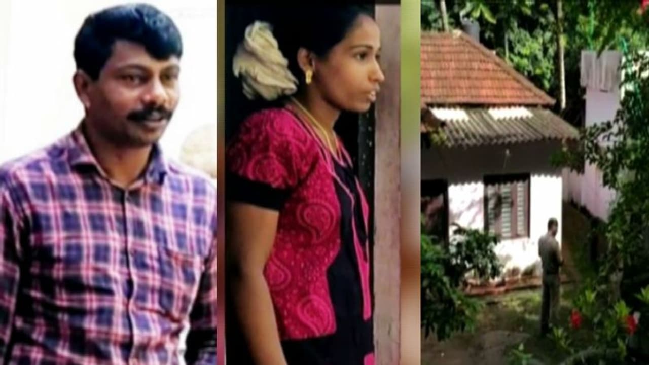 അഞ്ചലില് ദമ്പതിമാരുടെ മരണം; സിഐ മൃതദേഹത്തോട് അനാദരവ് കാണിച്ചെന്ന് പരാതി, സ്പെഷ്യല് ബ്രാഞ്ച് അന്വേഷണം അഞ്ചലില് ദമ്പതിമാരുടെ മരണം; സിഐ മൃതദേഹത്തോട് അനാദരവ് കാണിച്ചെന്ന് പരാതി, സ്പെഷ്യല് ബ്രാഞ്ച് അന്വേഷണം