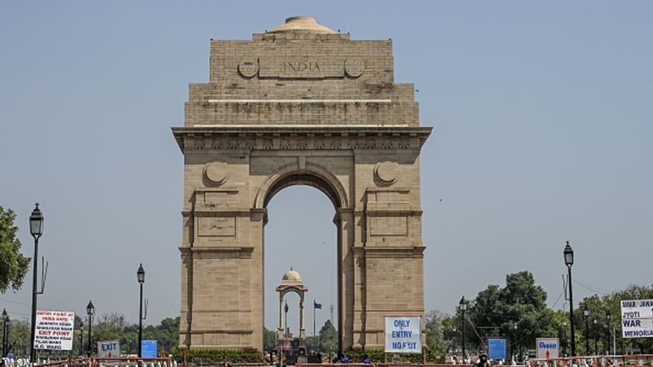 করোনায় জেরবার দিল্লিতে এবার জঙ্গি হামলার আশঙ্কা, রাজধানীতে জারি হাই অ্যালার্ট করোনায় জেরবার দিল্লিতে এবার জঙ্গি হামলার আশঙ্কা, রাজধানীতে জারি হাই অ্যালার্ট