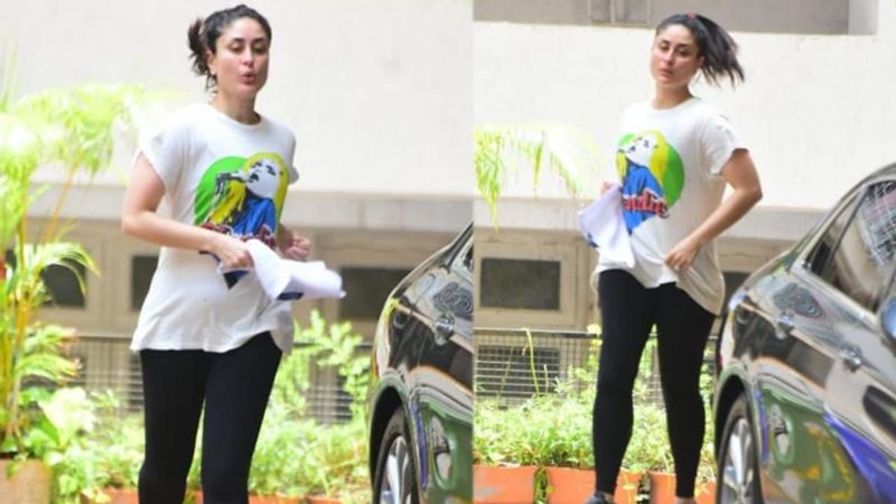 इतने दिनों बाद घर से बाहर कैम्पस में जॉगिंग करने निकली करीना कपूर, थोड़ी दूर दौड़ क्या लगाई फूलने लगी सांस इतने दिनों बाद घर से बाहर कैम्पस में जॉगिंग करने निकली करीना कपूर, थोड़ी दूर दौड़ क्या लगाई फूलने लगी सांस