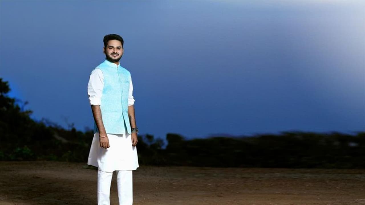 Motivational speaker Kiran Khabad credits his father behind his success Motivational speaker Kiran Khabad credits his father behind his success