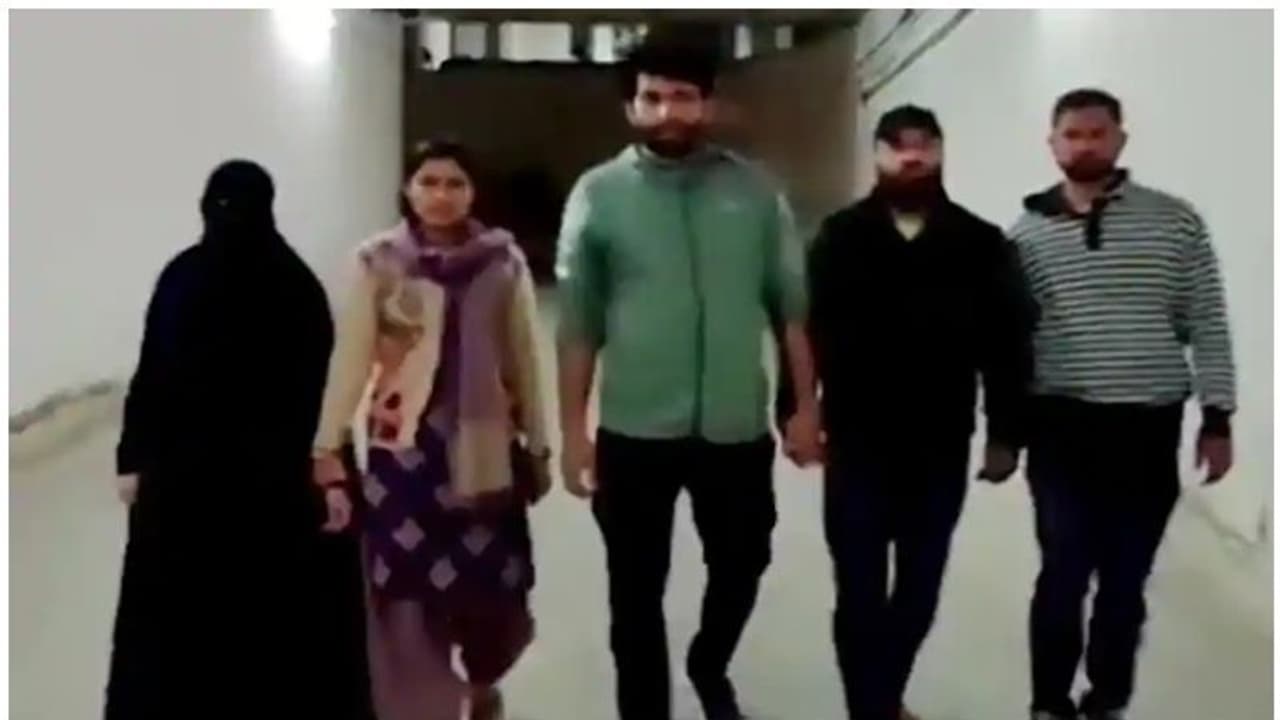 ഐഎസ് ബന്ധമാരോപിച്ച് എന്ഐഎ കസ്റ്റഡിയിലെടുത്ത യുവതിക്ക് കൊവിഡ് ഐഎസ് ബന്ധമാരോപിച്ച് എന്ഐഎ കസ്റ്റഡിയിലെടുത്ത യുവതിക്ക് കൊവിഡ്