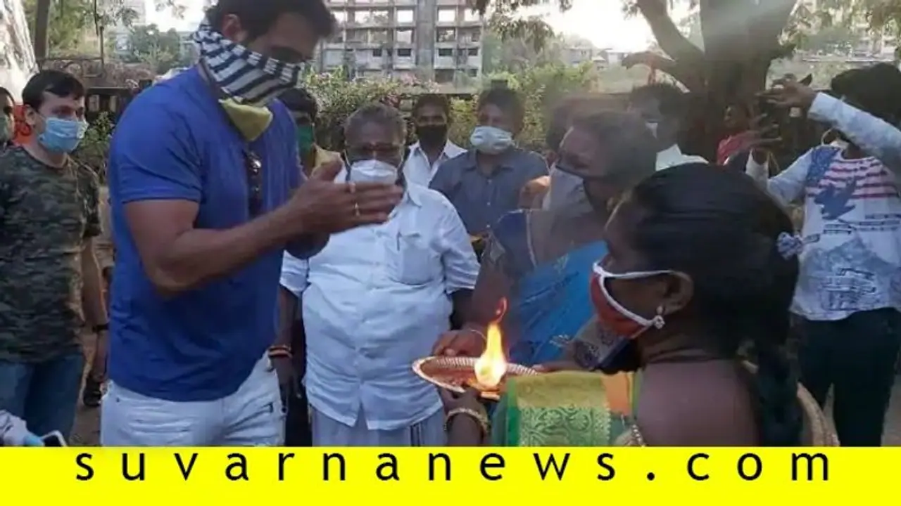 ಆರತಿ ಬೆಳಗಿ ಸೋನು ಸೂದ್‌ಗೆ ಇಡ್ಲಿ ಮಾರಾಟಗಾರರ ಧನ್ಯವಾದ