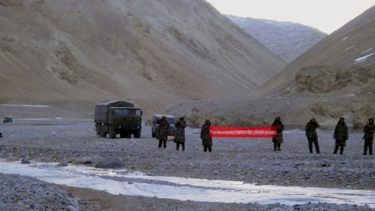 पूर्वी लद्दाख विवाद पर वार्ता के बाद विदेश मंत्रालय का बयान, बताया कैसे होगा सीमा विवाद का हल पूर्वी लद्दाख विवाद पर वार्ता के बाद विदेश मंत्रालय का बयान, बताया कैसे होगा सीमा विवाद का हल