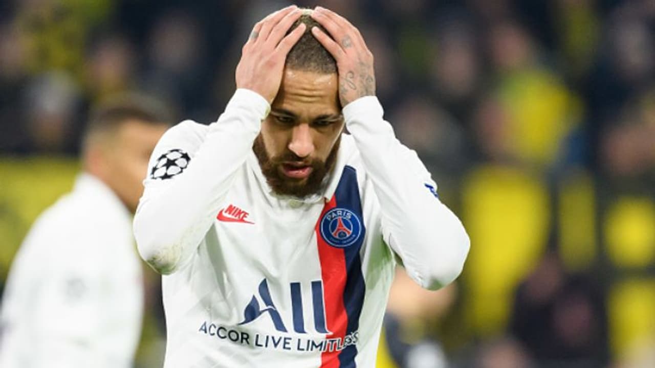 নেইমারের নামে বরাদ্দ ১০৫ ডলার করোনা ভাতার টাকা,আজব কাণ্ড ব্রাজিলে