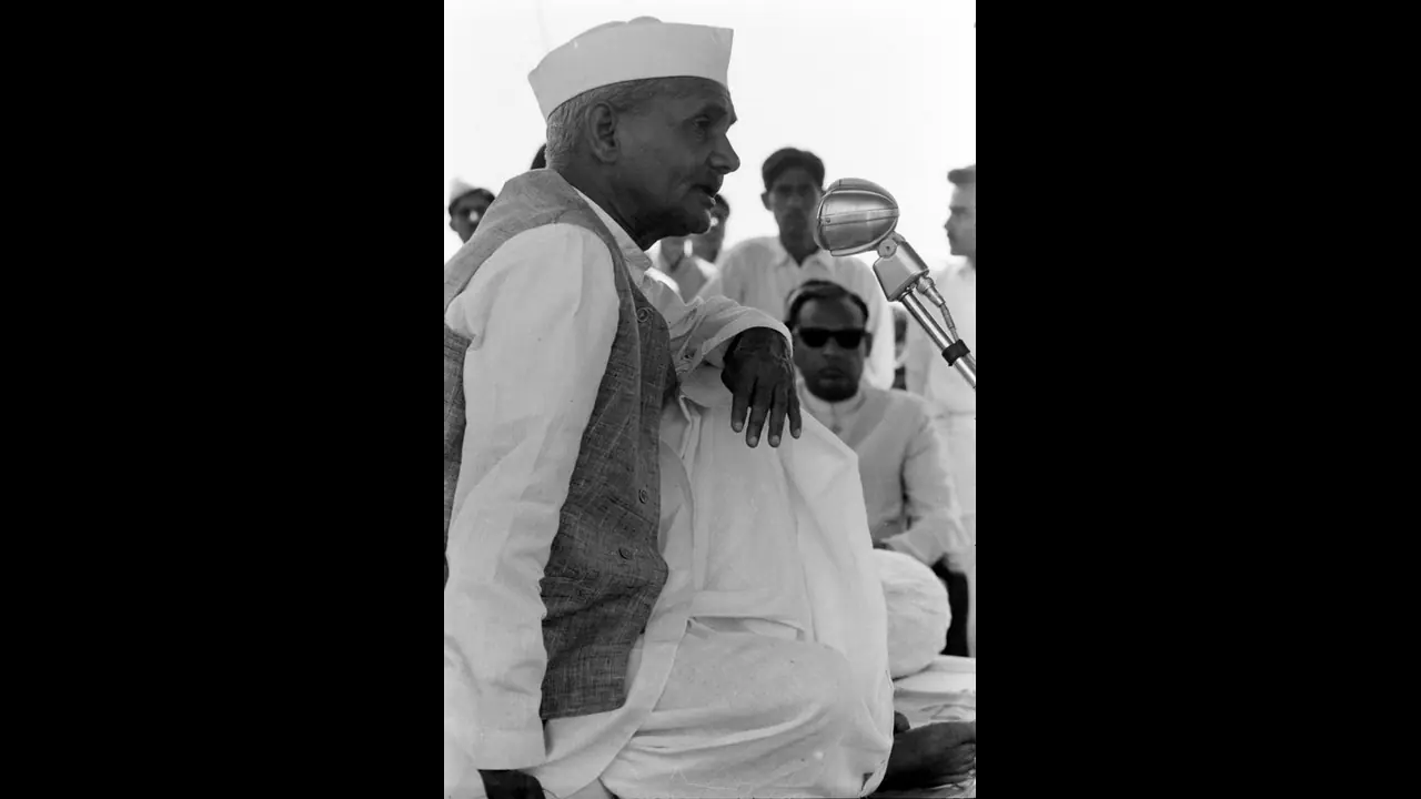 লালবাহাদুর একটি আদর্শ, তাঁর মৃত্যু আজও রহস্য লালবাহাদুর একটি আদর্শ, তাঁর মৃত্যু আজও রহস্য