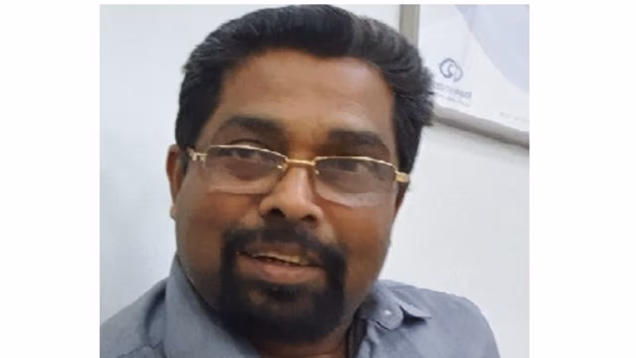 കൊവിഡ് ബാധിച്ച് ചികിത്സയിലായിരുന്ന പ്രവാസി മലയാളി മരിച്ചു കൊവിഡ് ബാധിച്ച് ചികിത്സയിലായിരുന്ന പ്രവാസി മലയാളി മരിച്ചു