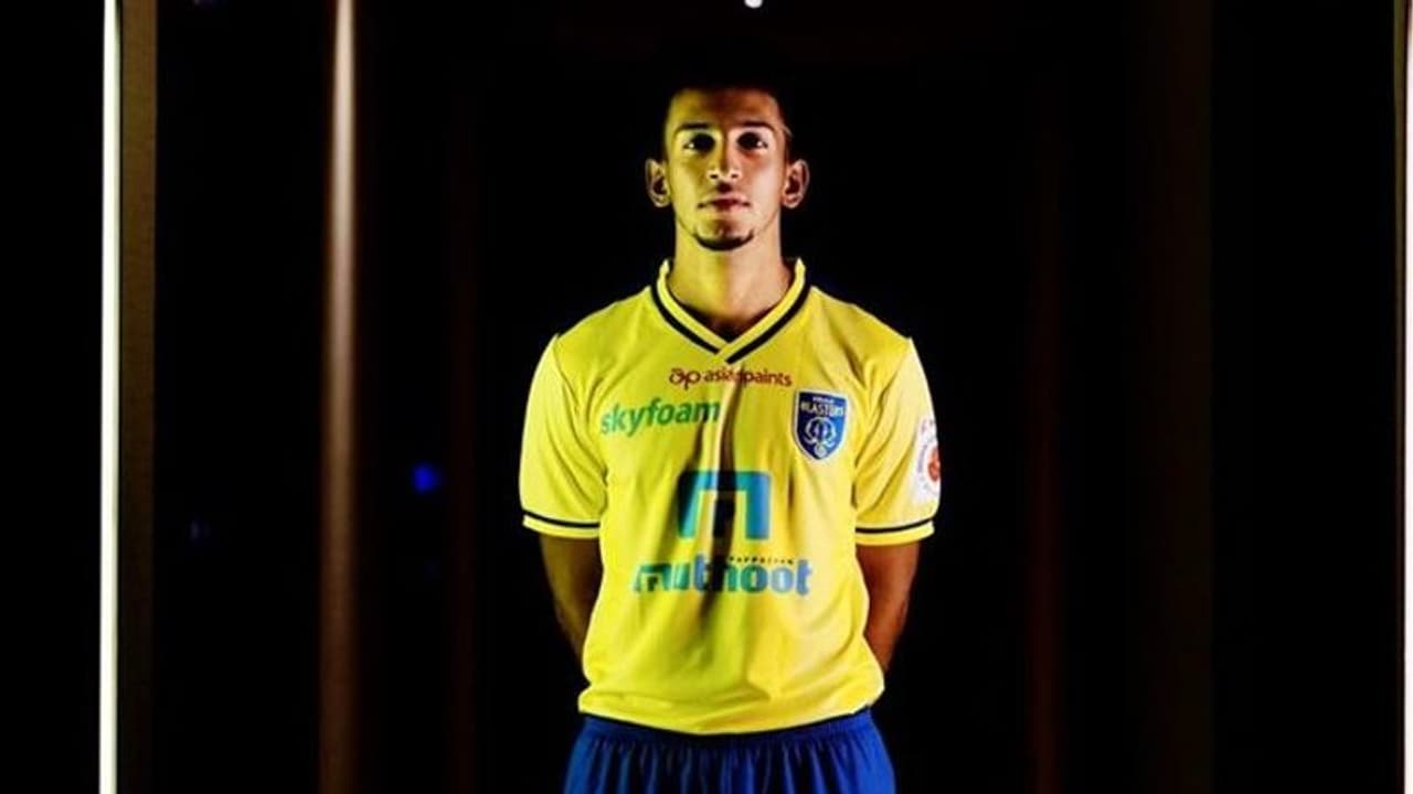 'സഹലിന് 90 ലക്ഷം മാത്രം ട്രാൻസ്ഫർ ഫീ'! എന്നാ സ്റ്റേഡിയം കൂടി തൂക്കിവില്ക്ക്'; ബ്ലാസ്റ്റേഴ്സിനെതിരെ ഫാന്സ് 'സഹലിന് 90 ലക്ഷം മാത്രം ട്രാൻസ്ഫർ ഫീ'! എന്നാ സ്റ്റേഡിയം കൂടി തൂക്കിവില്ക്ക്'; ബ്ലാസ്റ്റേഴ്സിനെതിരെ ഫാന്സ്