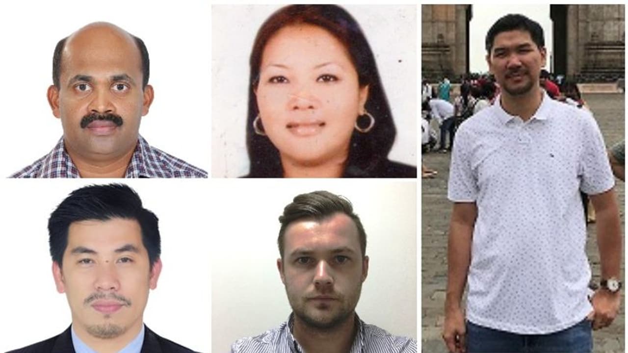 എമിറേറ്റ്സ് ലോട്ടോ നറുക്കെടുപ്പില് ഒരു മില്യന് ദിര്ഹം പങ്കിട്ടെടുത്ത് 10 പ്രവാസികള് എമിറേറ്റ്സ് ലോട്ടോ നറുക്കെടുപ്പില് ഒരു മില്യന് ദിര്ഹം പങ്കിട്ടെടുത്ത് 10 പ്രവാസികള്