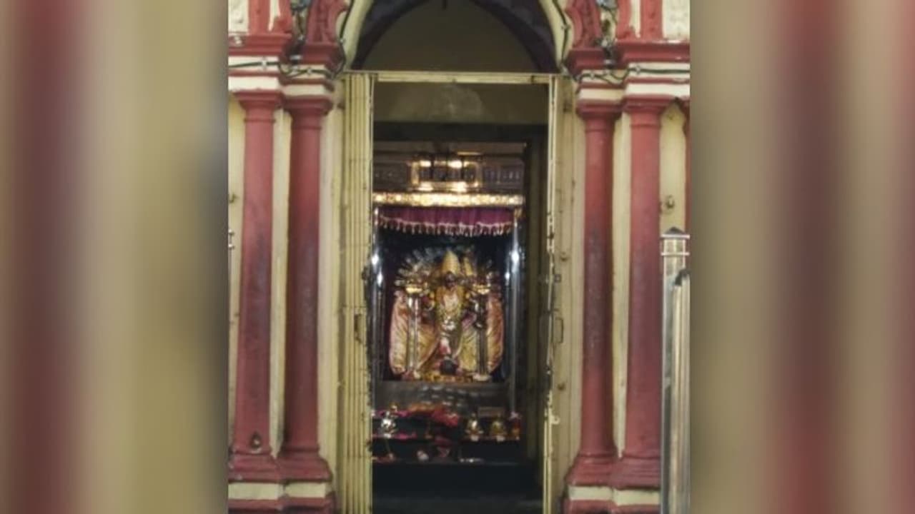 শনিবার খুলছে দক্ষিণেশ্বর মন্দির, থার্মাল চেকিং এর পর মিলবে প্রবেশের অনুমতি