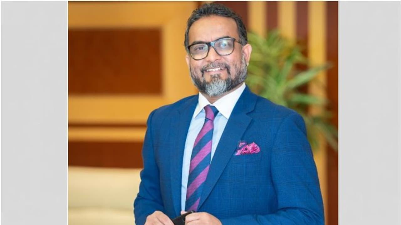 ലുലു ഗ്രൂപ്പ് മാര്ക്കറ്റിങ് ആന്ഡ് കമ്മ്യൂണിക്കേഷന്സ് ഡയറക്ടറായി വി നന്ദകുമാര് ലുലു ഗ്രൂപ്പ് മാര്ക്കറ്റിങ് ആന്ഡ് കമ്മ്യൂണിക്കേഷന്സ് ഡയറക്ടറായി വി നന്ദകുമാര്