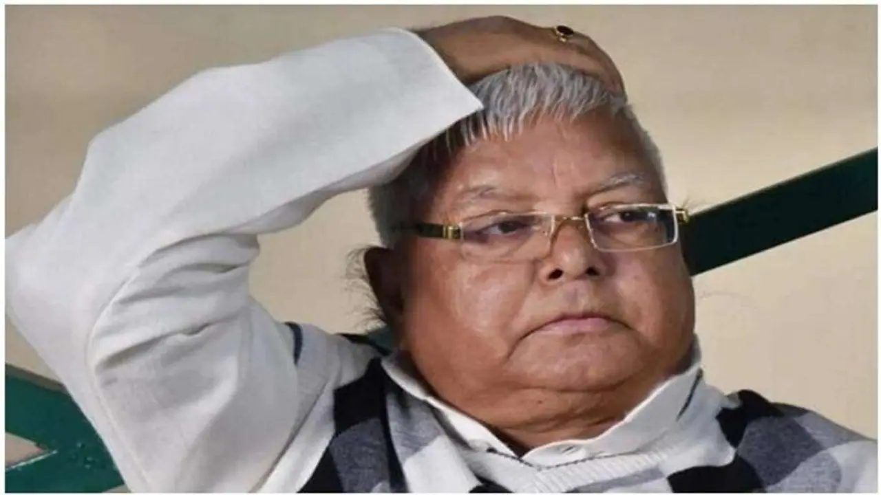 गर्माई बिहार की राजनीति, सामने आया लालू प्रसाद का तीसरा बेटा!