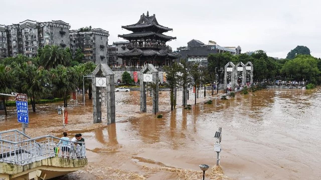 #UnmaskingChina:இயற்கையால் அழியும் சீனா..!! ஆணவத்திற்கு ஆண்டவனா பார்த்து கொடுத்த கூலி..!!