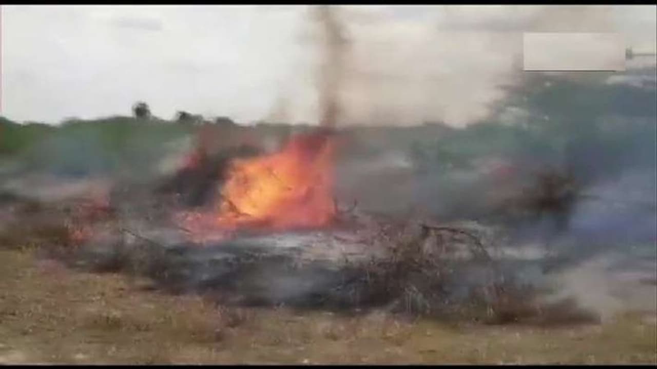 హెలికాప్టర్ కూలి.. ఐదుగురి దుర్మరణం హెలికాప్టర్ కూలి.. ఐదుగురి దుర్మరణం