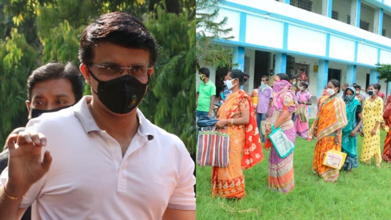 আমফানে ক্ষতিগ্রস্ত ১০ হাজার পরিবারের পাশে দাঁড়ালেন সৌরভ আমফানে ক্ষতিগ্রস্ত ১০ হাজার পরিবারের পাশে দাঁড়ালেন সৌরভ