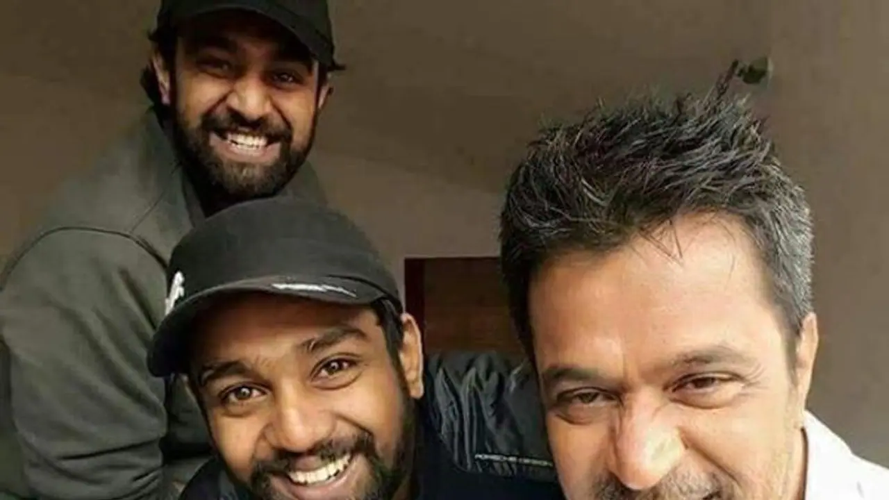 ஒரே மாதத்திற்குள் அடுத்த அதிர்ச்சி... மறைந்த நடிகர் சீரஞ்சீவி சார்ஜாவின் தம்பி, அவரது மனைவிக்கு கொரோனா...! ஒரே மாதத்திற்குள் அடுத்த அதிர்ச்சி... மறைந்த நடிகர் சீரஞ்சீவி சார்ஜாவின் தம்பி, அவரது மனைவிக்கு கொரோனா...!