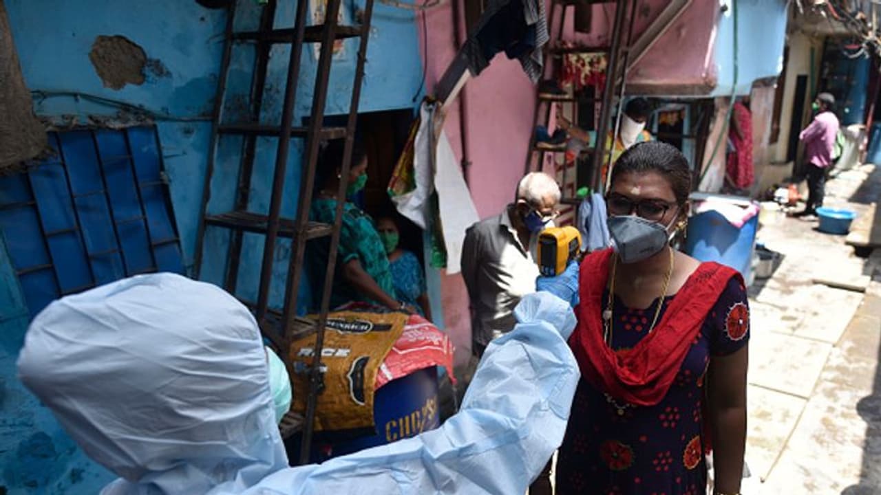 कोरोना के कहर के बाद अब मुंबई में बरसेगी एक और आफत कोरोना के कहर के बाद अब मुंबई में बरसेगी एक और आफत