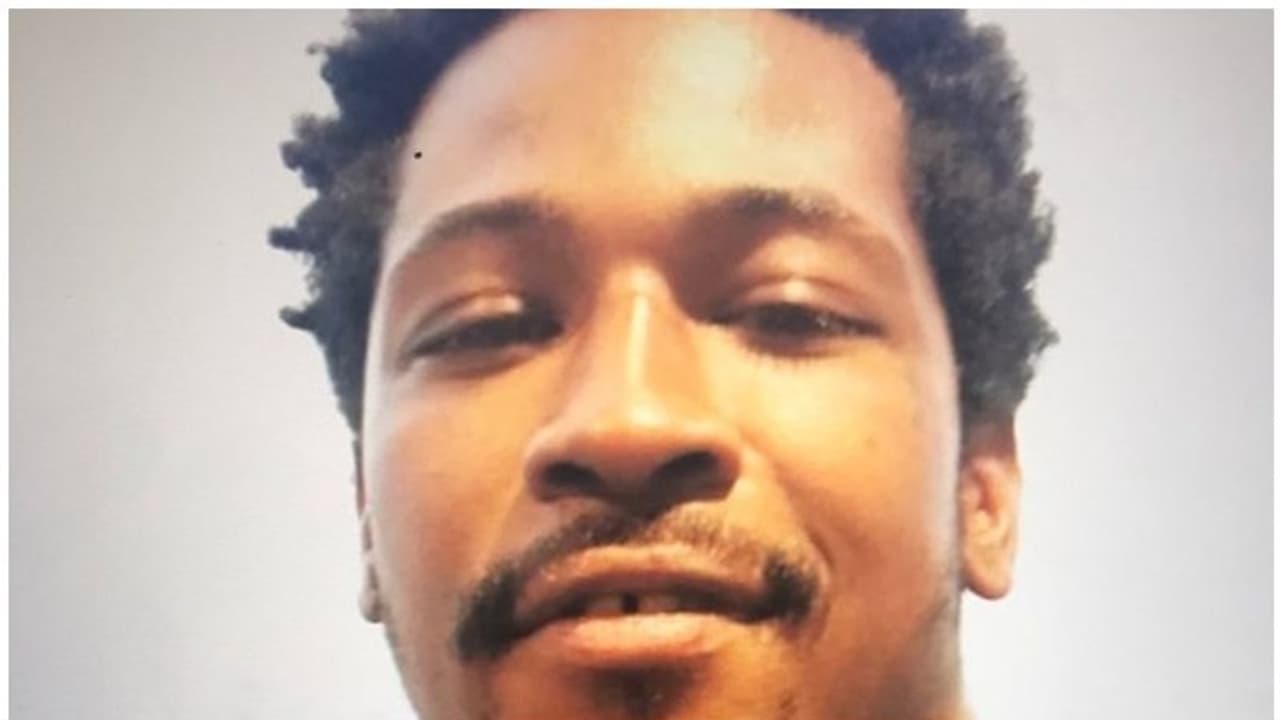 ഇത്തവണ റെയ്ഷാര്ഡ് ബ്രൂക്സ്; അമേരിക്കയില് കറുത്ത വര്ഗക്കാരനെ പൊലീസ് വെടിവെച്ച് കൊന്നു, പ്രതിഷേധം ഇത്തവണ റെയ്ഷാര്ഡ് ബ്രൂക്സ്; അമേരിക്കയില് കറുത്ത വര്ഗക്കാരനെ പൊലീസ് വെടിവെച്ച് കൊന്നു, പ്രതിഷേധം